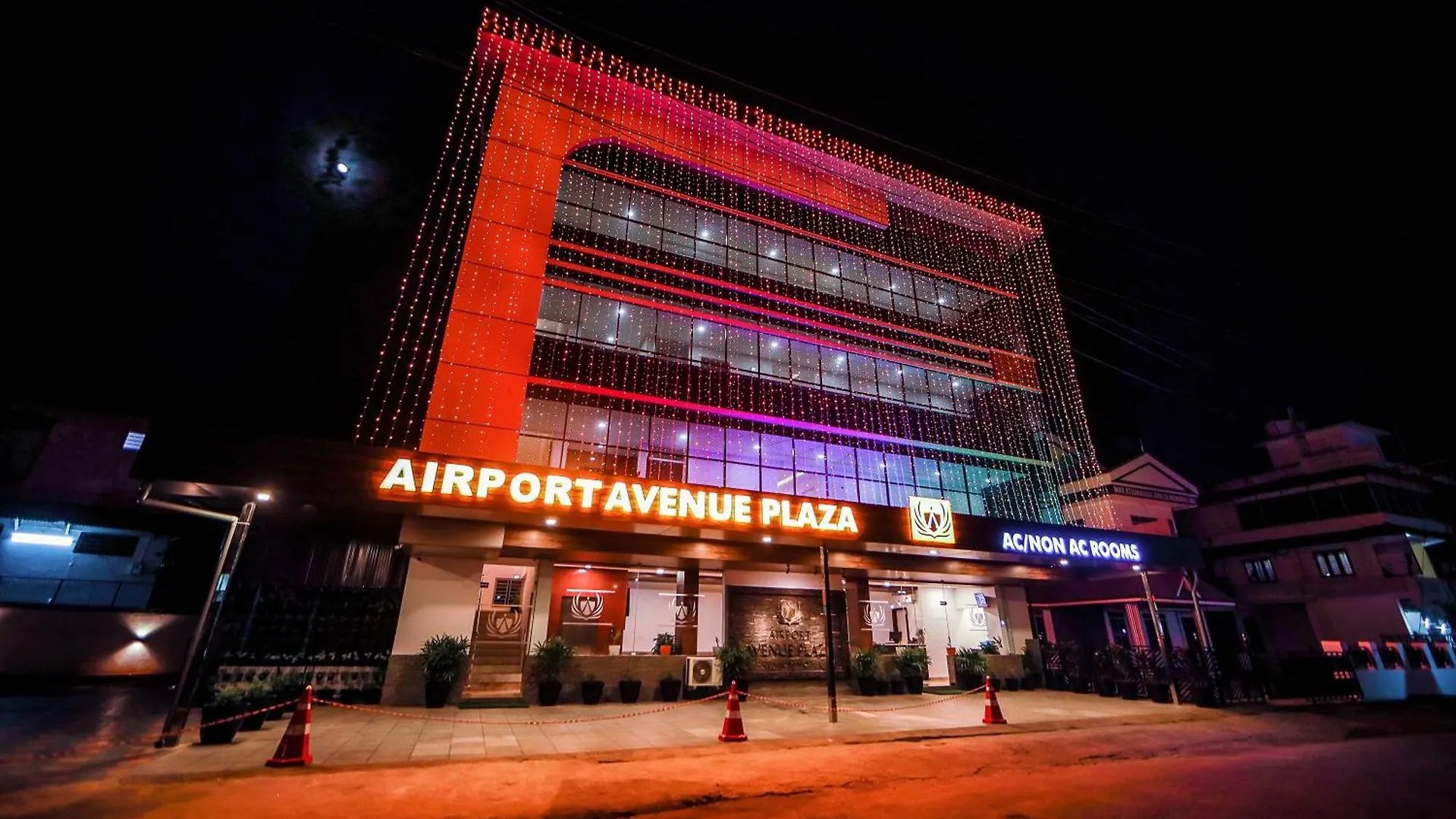 Airport Avenue Plaza Hotel Nedumbassery